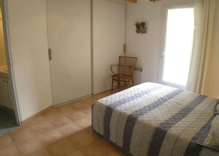 Tatil Evi 3 Bedroom Cozy In La Jonchere